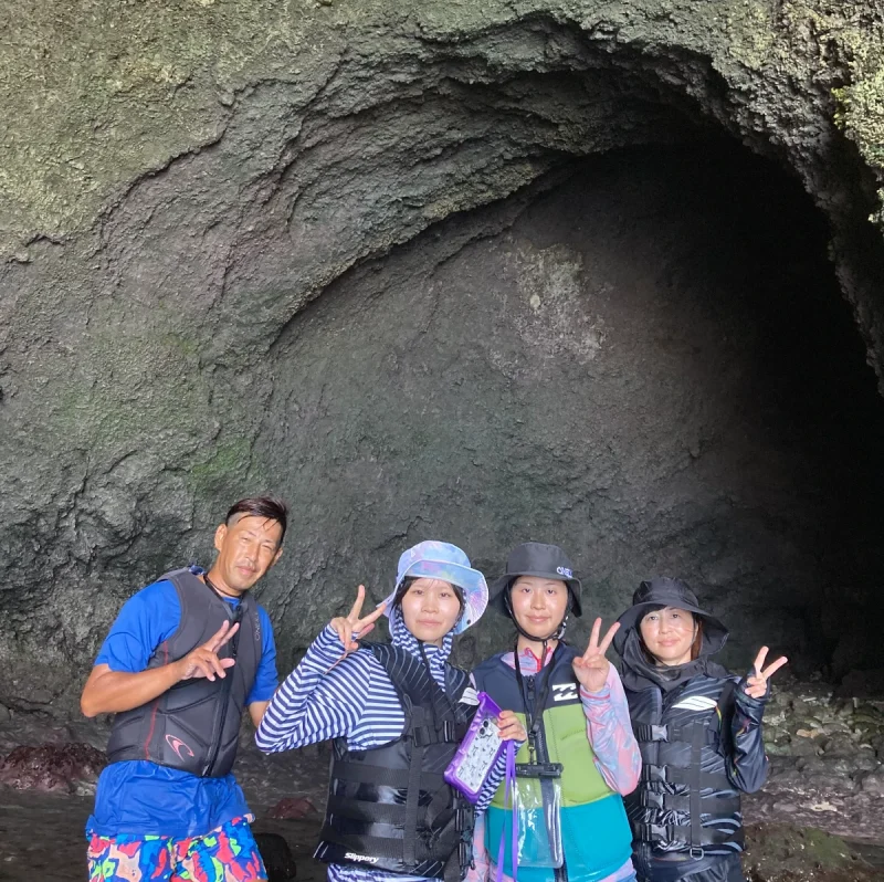 家族4人で大龍門での写真